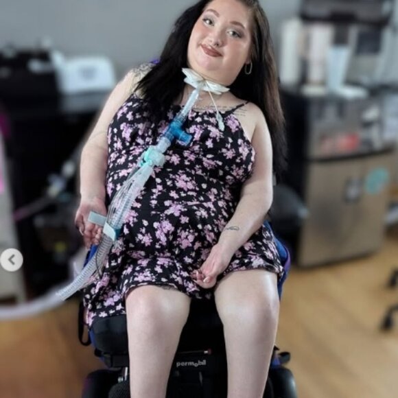 Hi I'm Victoria! - Picture 2 of 13